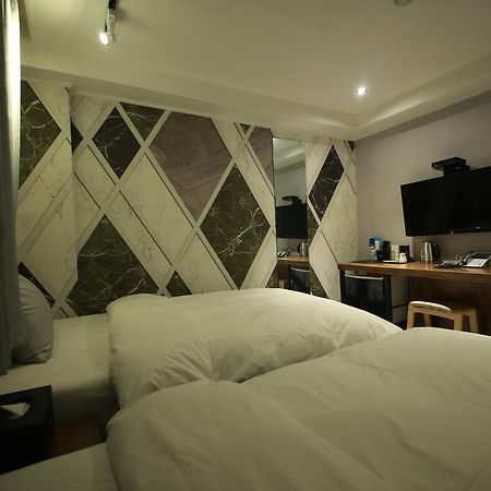 Hotel Blanc In Cheongju Dış mekan fotoğraf